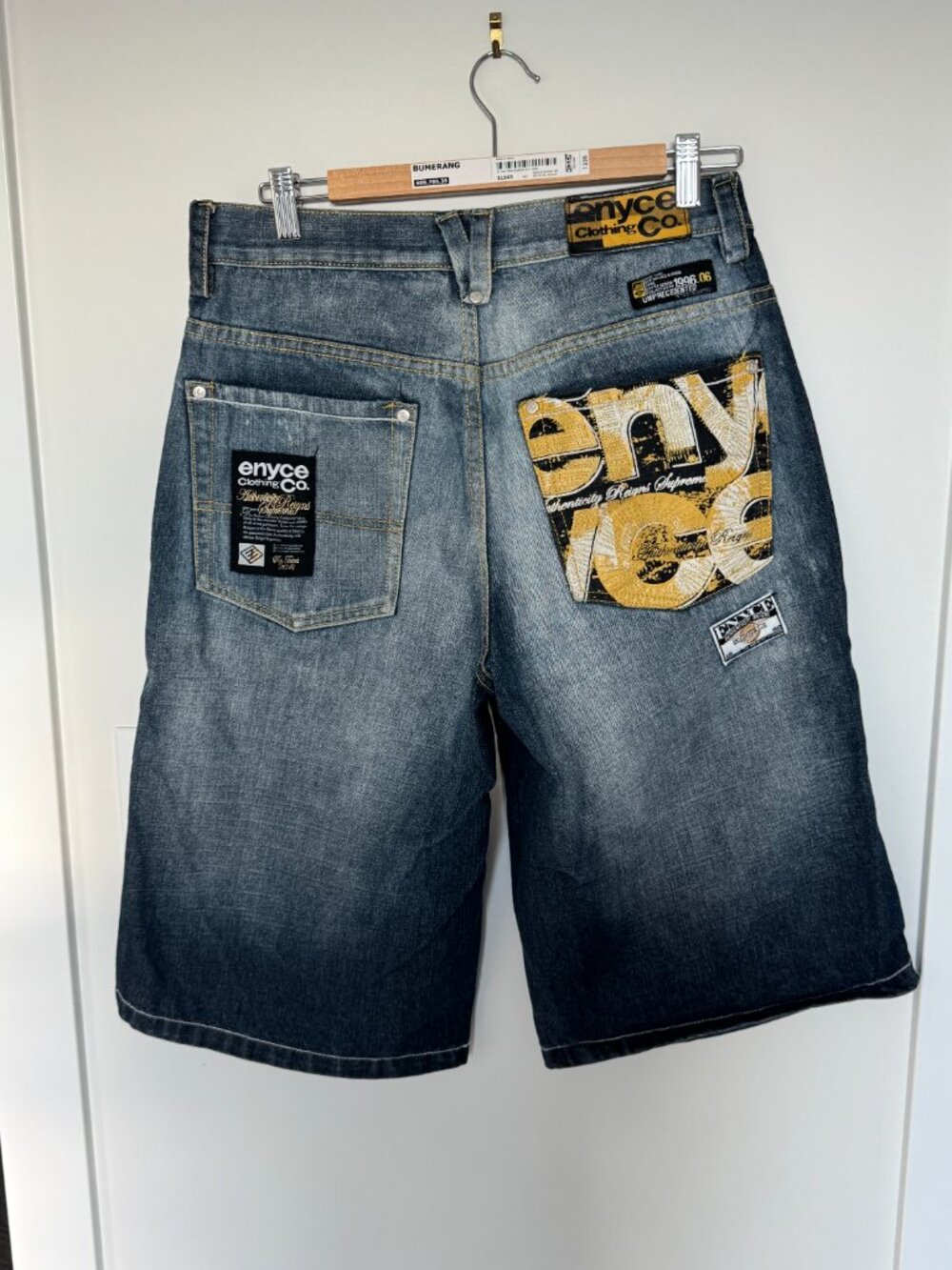 Enyce Denim Shorts (Size 32) – Y2K Graphic Pocket